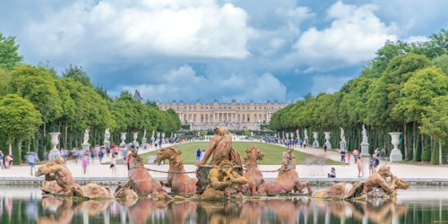 The gardens of Versaille The gardens of Versaille