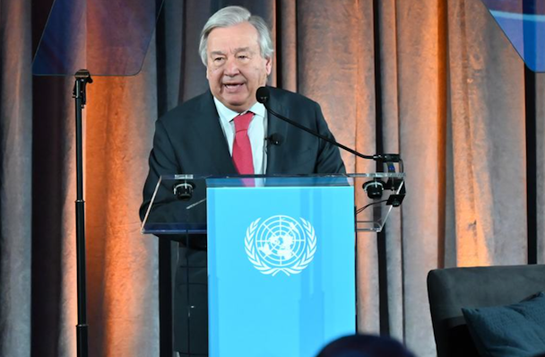 António Guterres António Guterres